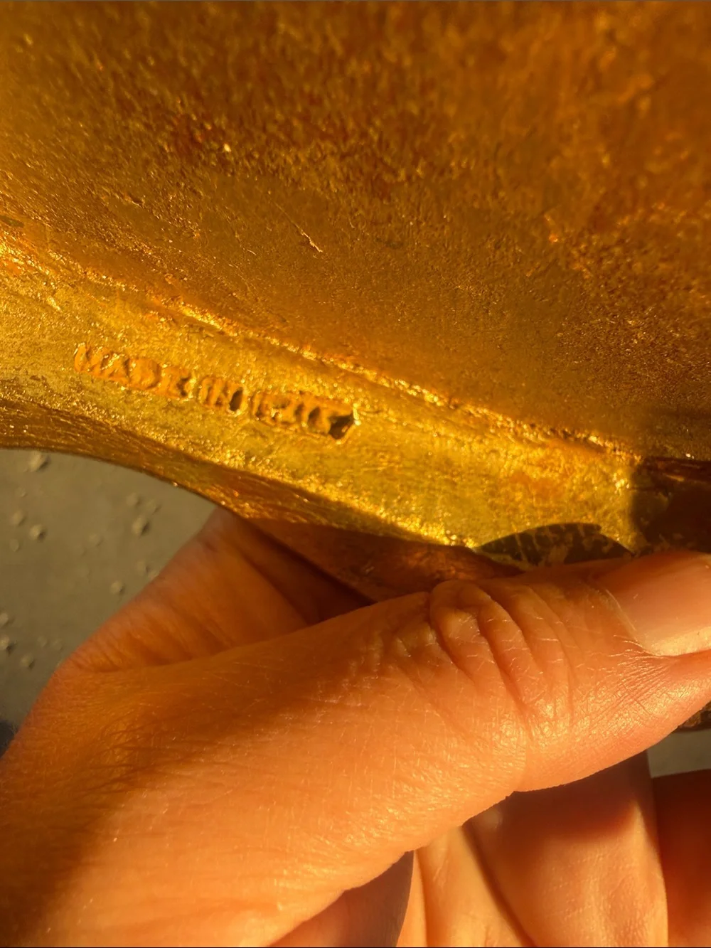 VTG Handmade Gold Gilt Italian Florentine Ornate Carved Wall Shelf - 13 1/2”